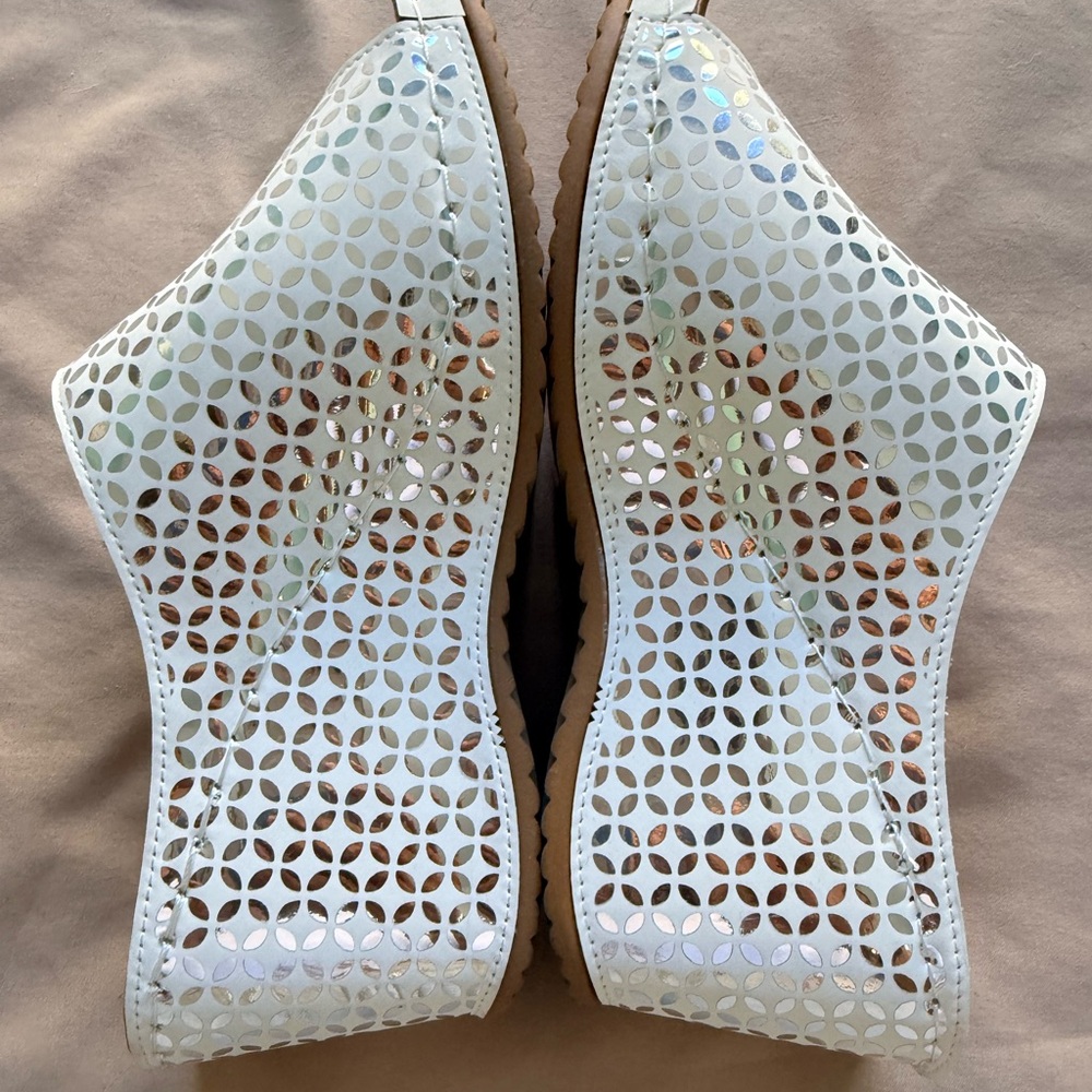 Stylish White platform style Women's Shoes - Picture 4 of 7